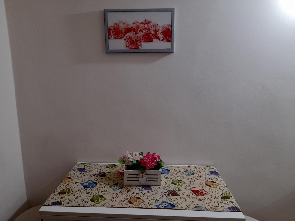 Casa Manzoni Apartment คาตาเนีย ภายนอก รูปภาพ