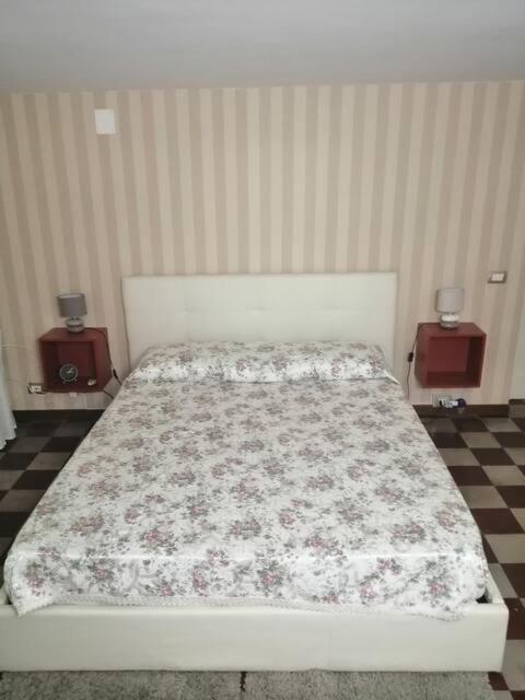 Casa Manzoni Apartment คาตาเนีย ภายนอก รูปภาพ